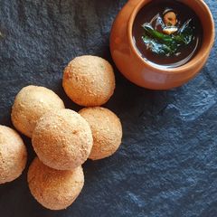 A picture of Curd-Rice Fritters.