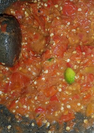 Foto resep Sambal Tomat Mentah "Sambal Setan"