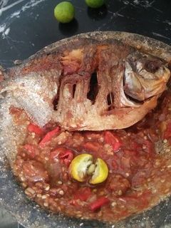 Foto resep Pecak ikan bawal