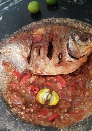 Foto resep Pecak ikan bawal