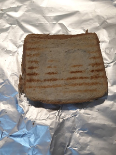 Una foto de Sándwich de requesón con chocolate negro