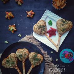 A picture of Vegetarian Wheat Pizza Sandwich Popsicle.