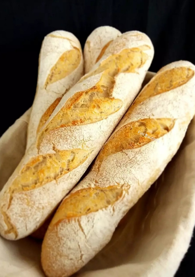 Una foto de Pan baguette con masa madre