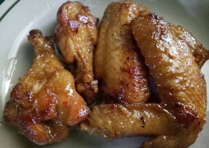 Spicy chiken wings honey (ayam goreng pedas madu)