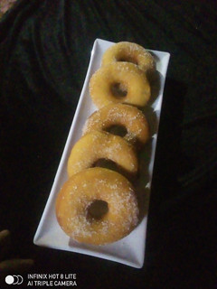 Doughnuts ainihin hoton girkin