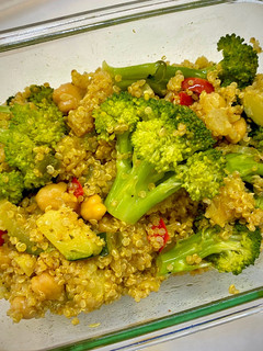 Una foto de Salteado de Quinoa y verduras