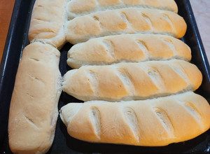Una foto de Pan casero, súper fácil y rico 😊
