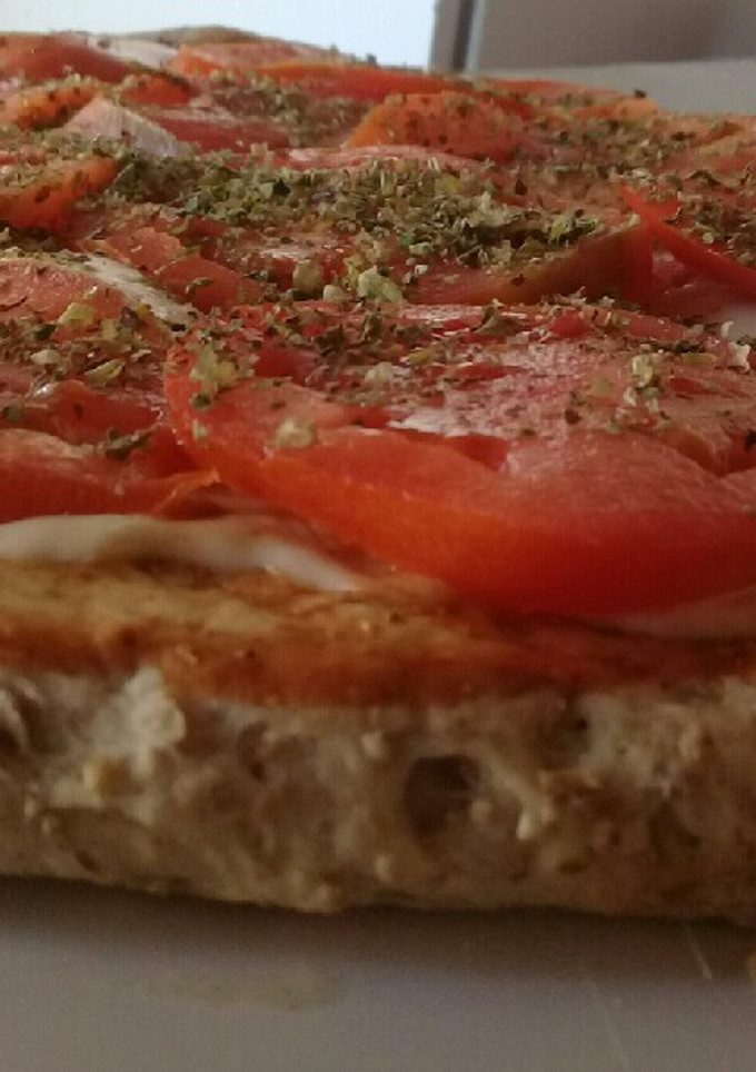 Una foto de Pizza integral, napolitana