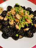 Ruote piselli e Salmone