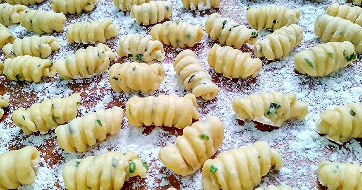 Resep Kue Garpu Kriuk Renyah Dan Gurih Oleh Uli S Kitchen Cookpad