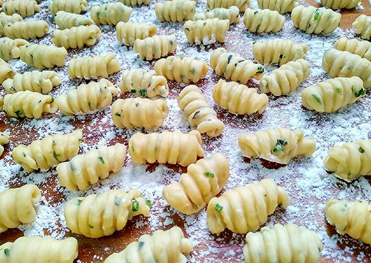 Resep Kue Garpu Kriuk,Renyah Dan Gurih, Enak Banget