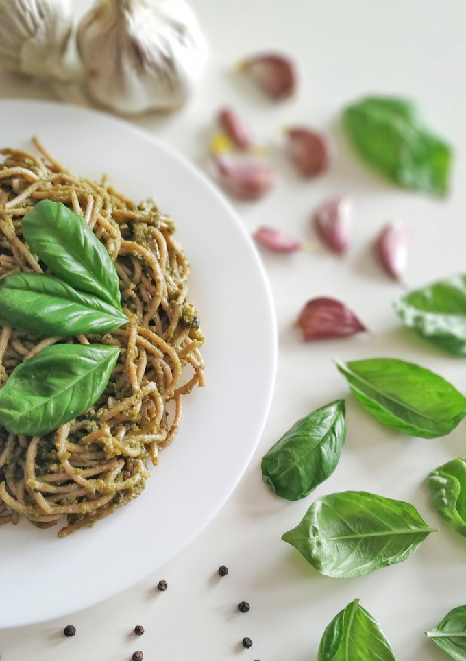 Una foto de Pasta con pesto