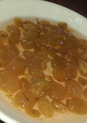 صورة لوصفة مربى العنب الأخضر 🍇💚
