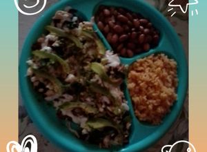 Una foto de Enchiladas con chile pasilla