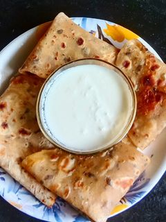 কসৌরি মেথি পরোটা (Kasouri methi paratha recipe in bengali) রেসিপির প্রধান ছবি