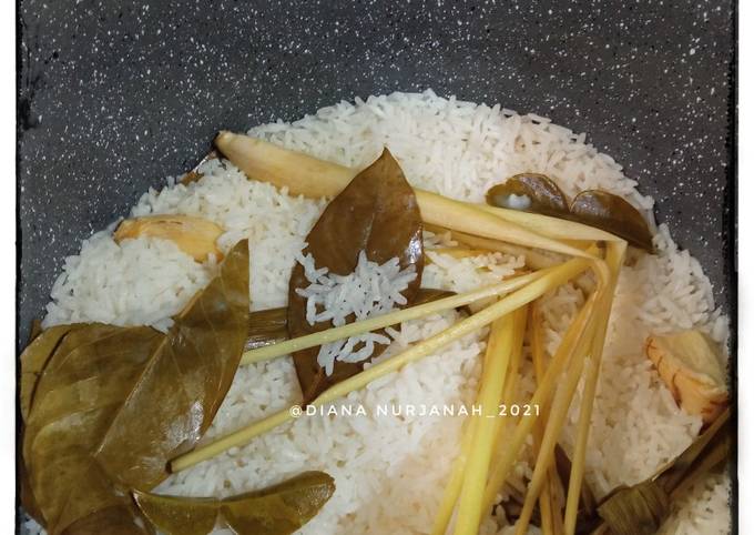 Nasi Uduk Simpel