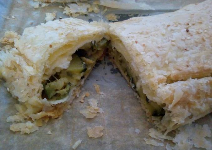 Il modo più semplice a Fai Qualsiasi notte della settimana Strudel di zucchine