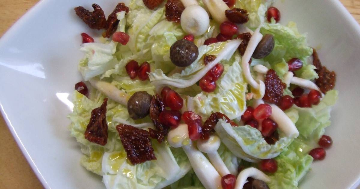 Ensalada De Col China Setas Y Granada Con Vinagreta De Fruta Receta De