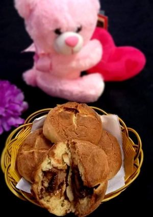 চকলেট স্টাফড বান(ইস্ট ছাড়া) (chocolate stuffed bun without yeast recipe in Bengali) রেসিপির প্রধান ছবি
