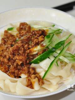 家常炸醬麵 的食譜成品照片