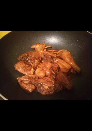 A picture of Spicy Honey Orange Chicken.