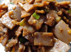 Foto resep Oseng kulit singkong atau kadedemes pedas