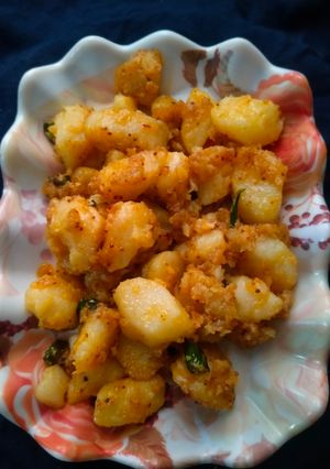 A picture of Jeera aloo.