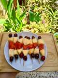 Brochettes fruits de saison 🍒🍌🍉