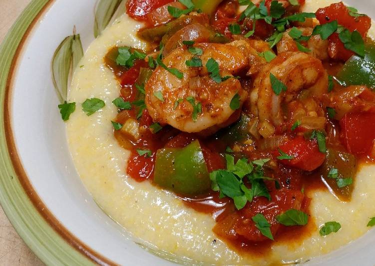 Spicy shrimp over creamy polenta Spicy shrimp over creamy polenta