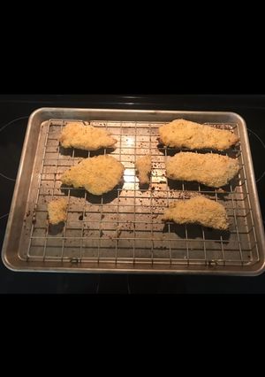 A picture of Crispy Lemon-Pepper Chicken.