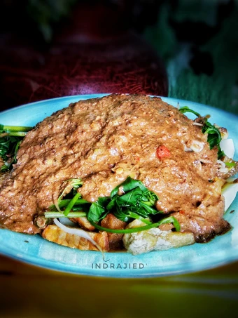 Cara Gampang Membikin Resep Rujak Petis yang  Bikin Ketagihan Anti Ribet, Lezat Sekali