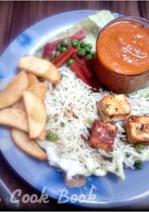 A picture of Butter Paneer Sizzler in a Pan.