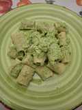 Pasta con pesto di broccoli