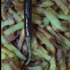 A picture of Crispy Potato fry.