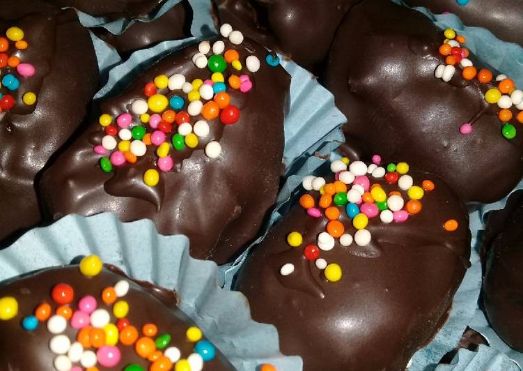 Kurma coklat isi elmer glaze