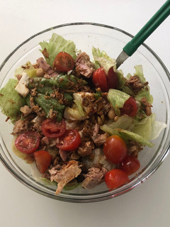 Una foto de Para el calor, lo mejor una 🥗 ensalada!!!