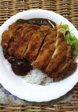 A picture of Kanazawa-Style Chicken Katsu Curry.