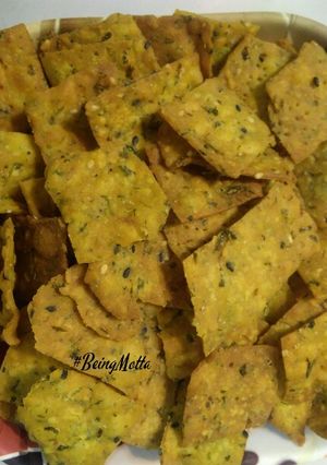 A picture of Karela-Kothmari Namkeen.