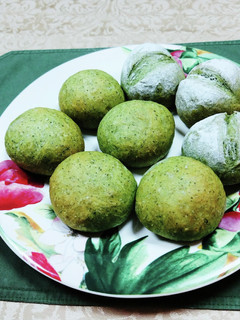 A picture of Easy Mugwort Bread (Bread Machine Version).