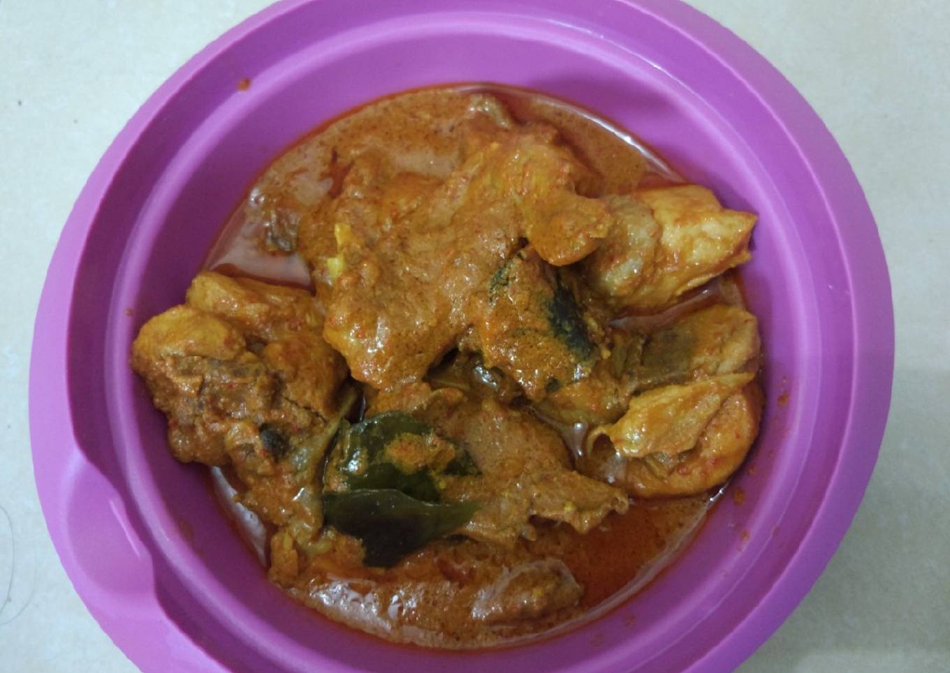 16. Rica Ayam Pedesan