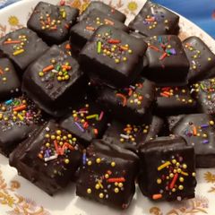 A picture of Chocolate coated waffers........ 🍫🍫🍫.
