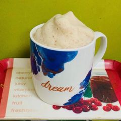 A picture of Indian style beaten coffee.