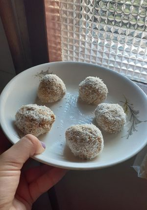 Una foto de Trufas de avena y banana