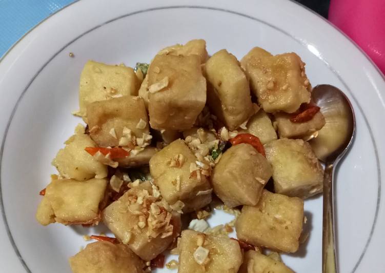 Bagaimana Menyiapkan Tahu crispy cabai garam, Lezat Sekali