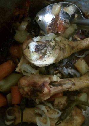 Una foto de Pollo con hiervas de olor 🔪🍴🍗