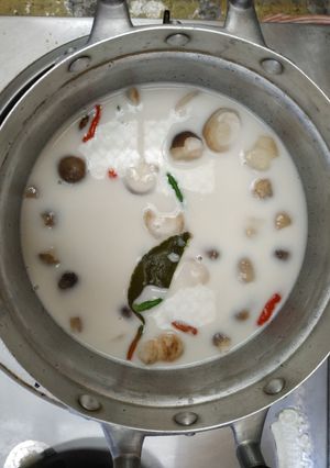 รูปของ ต้มข่าไก่