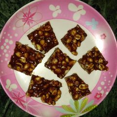 A picture of Peanut brittle.