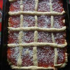 A picture of Pastafrola de Membrillo ♡.