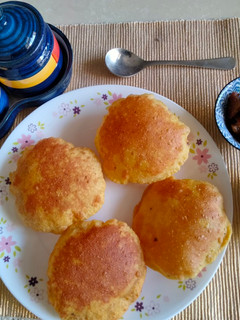 A picture of Masala puri.