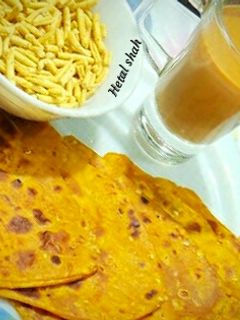 मसाला पराठा (Masala paratha recipe in hindi) रेसिपी मुख्य फोटो
